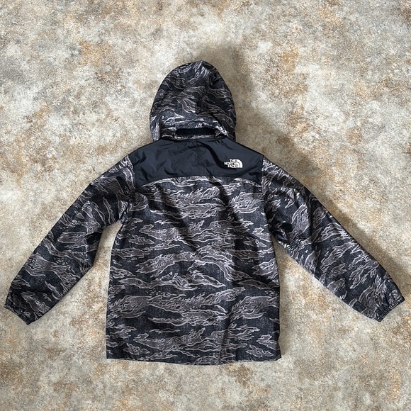 Boys The North Face Wind Breaker - Picture 6 of 7